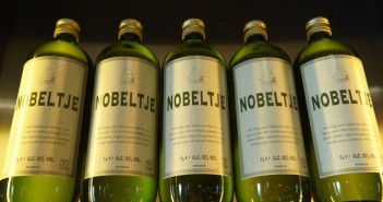 nobeltje_fles
